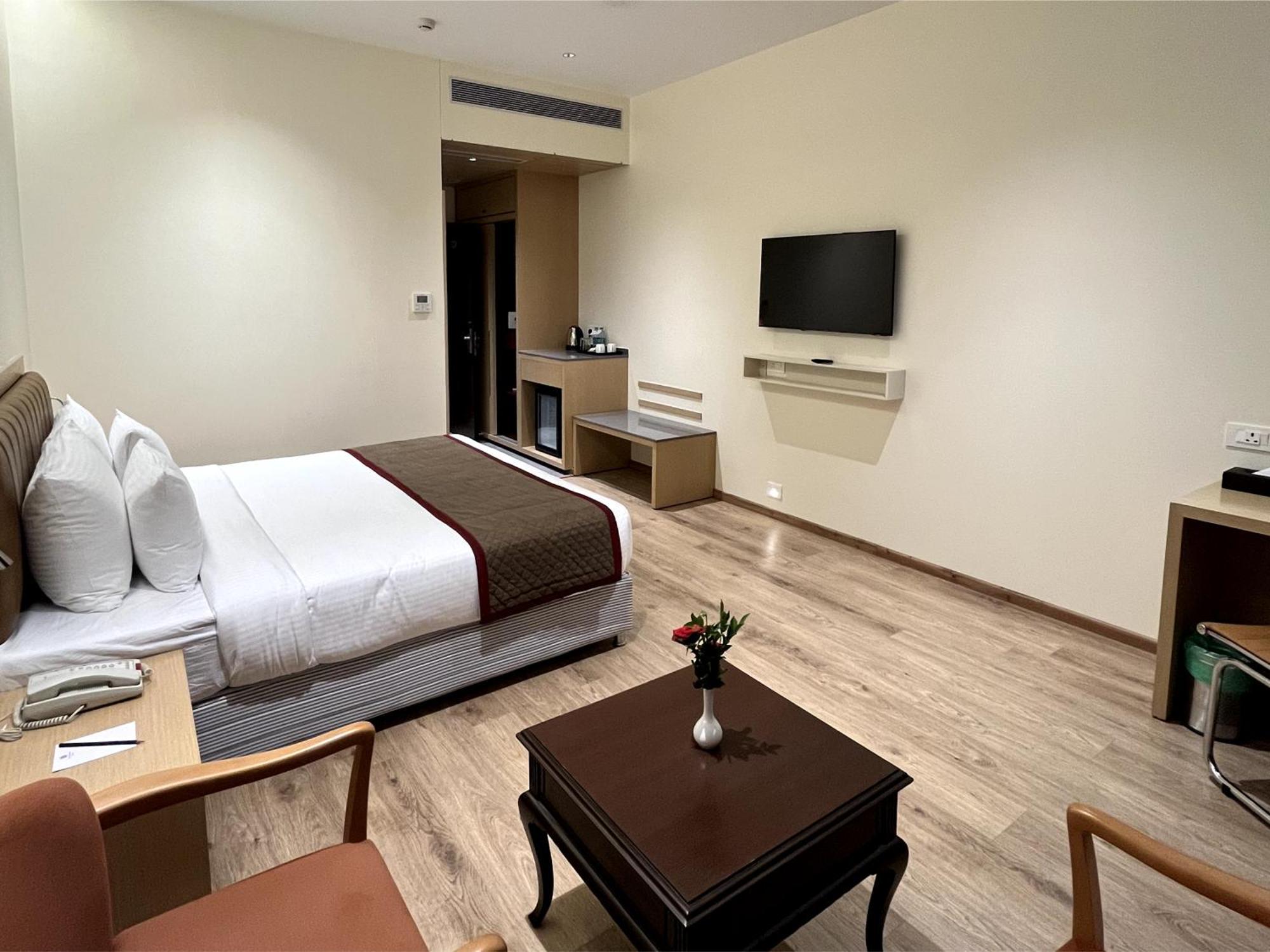 Ramee Panchshil Otel Kolhapur Dış mekan fotoğraf