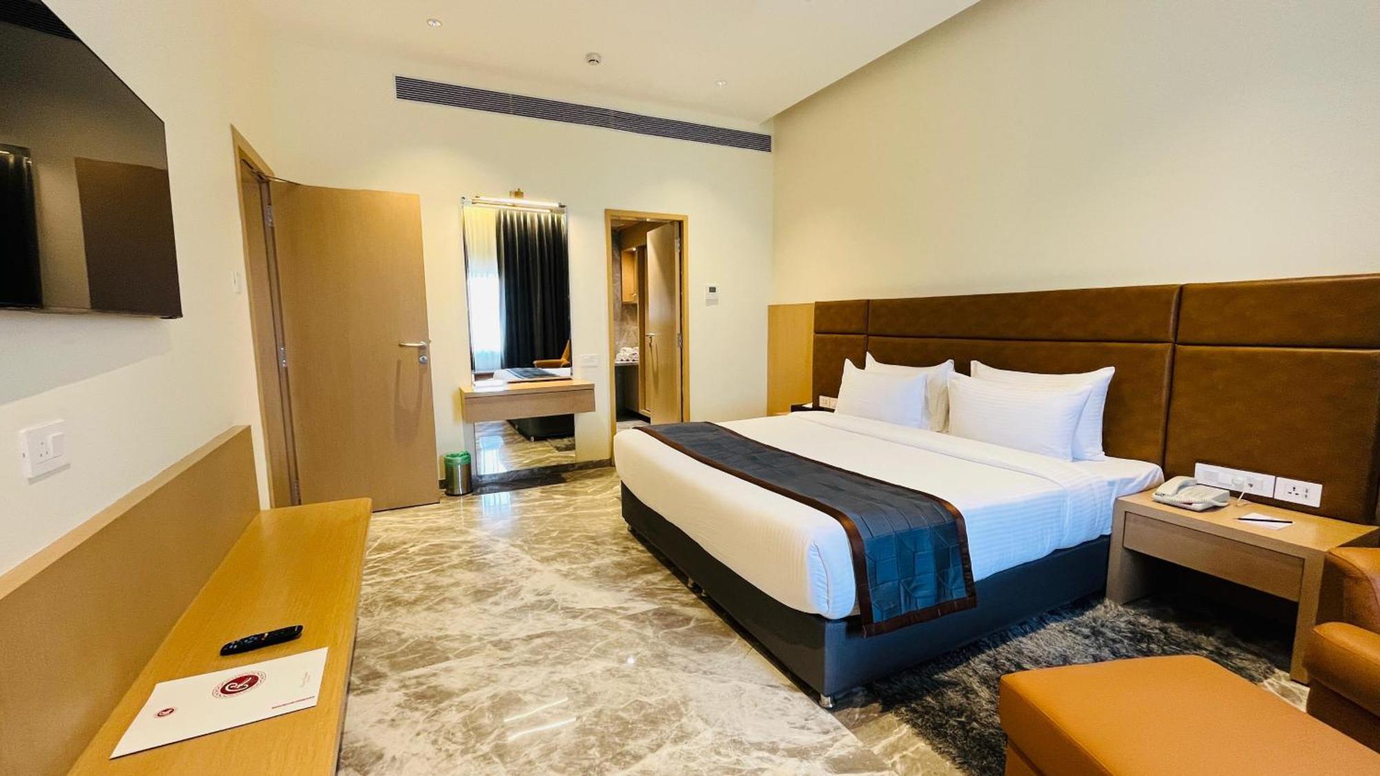 Ramee Panchshil Otel Kolhapur Dış mekan fotoğraf